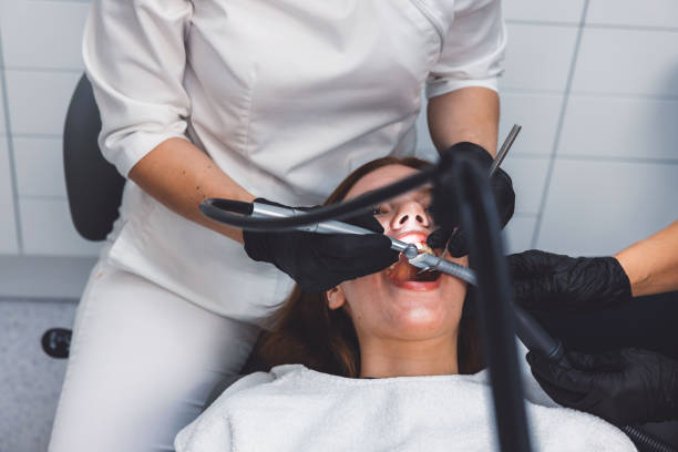 Best Emergency Tooth Extraction  in Somerset, TX